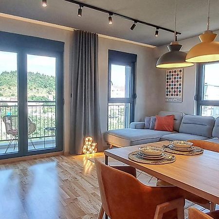 Stylish One Bedroom Apartment Podgorica Eksteriør bilde